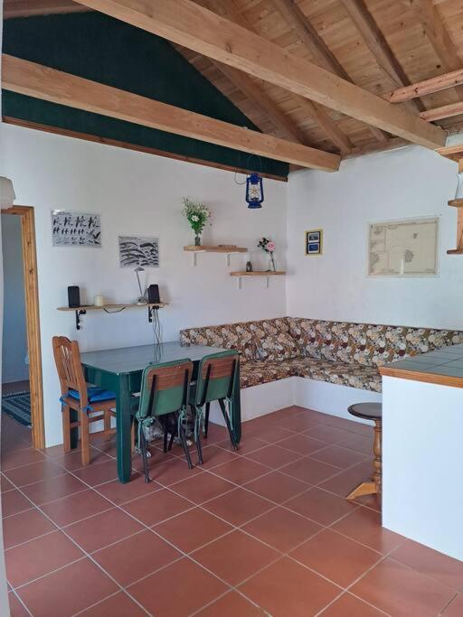 Casita - Your Home In Flores Lajes das Flores Экстерьер фото