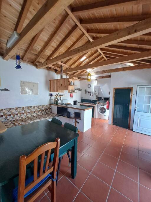 Casita - Your Home In Flores Lajes das Flores Экстерьер фото